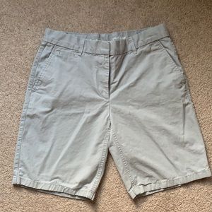 GAP khakis boyfriend roll-up
